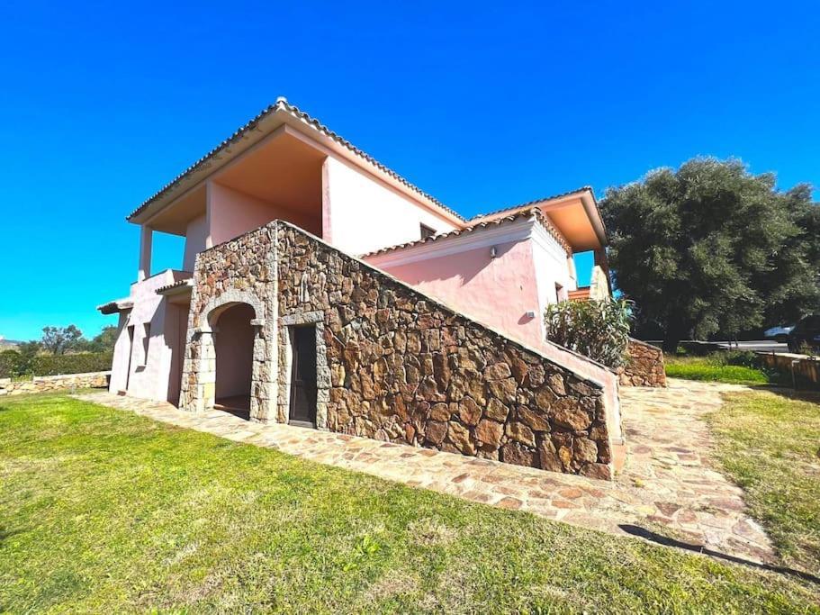 Appartamento Cinta 1 San Teodoro  Esterno foto